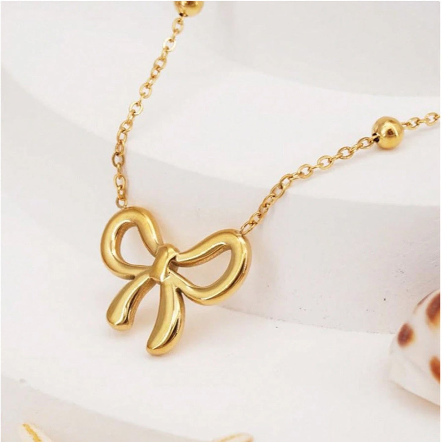 MONOZO Bow Pendant necklace chain for women girls Love anti tarnish stainless steel 18k gold plated