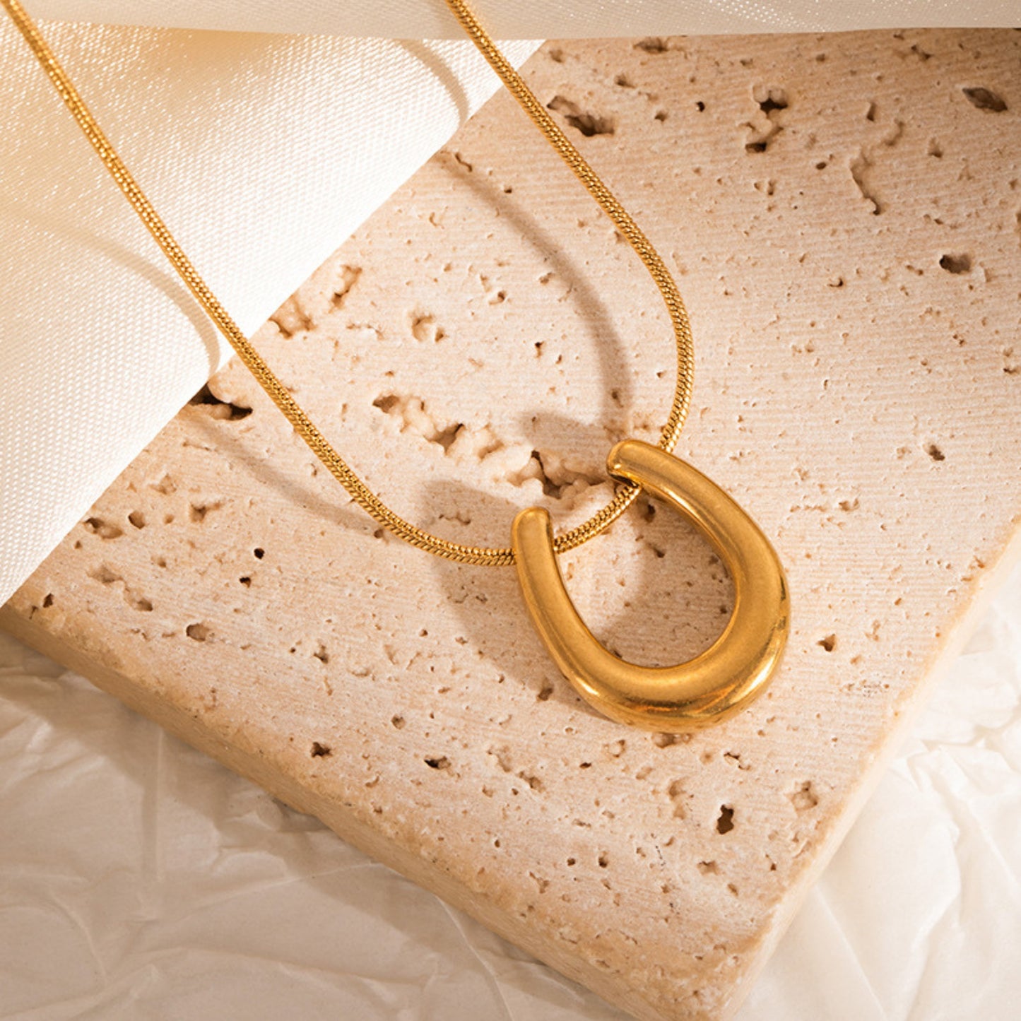 MONOZO pendant necklace chain for women girls Love anti tarnish stainless steel 18k gold plated stylish Neck Chain | Modern Design | Gift Valentine Accessorie