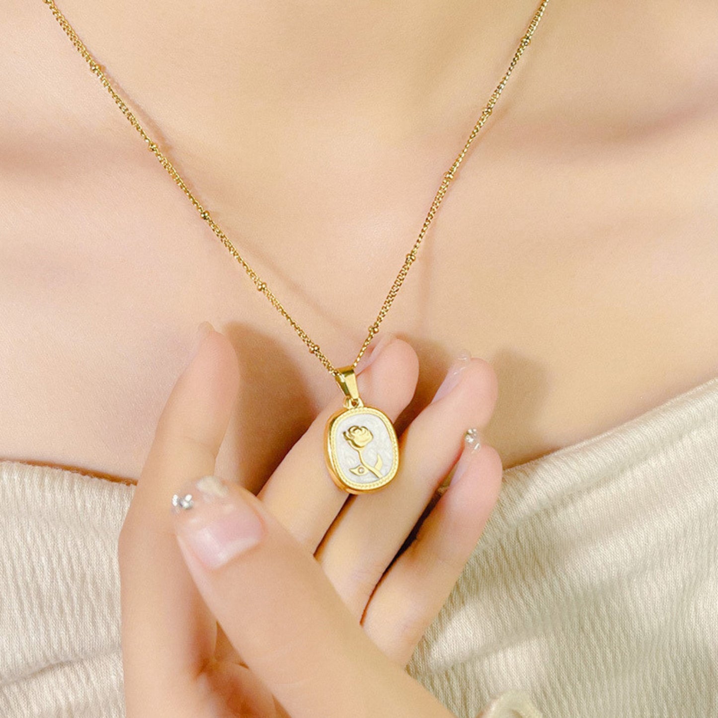 MONOZO pendant necklace chain for women girls Love anti tarnish stainless steel 18k gold plated stylish Neck Chain | Modern Design | Birthday Anniversary Gift Valentine Accessorie