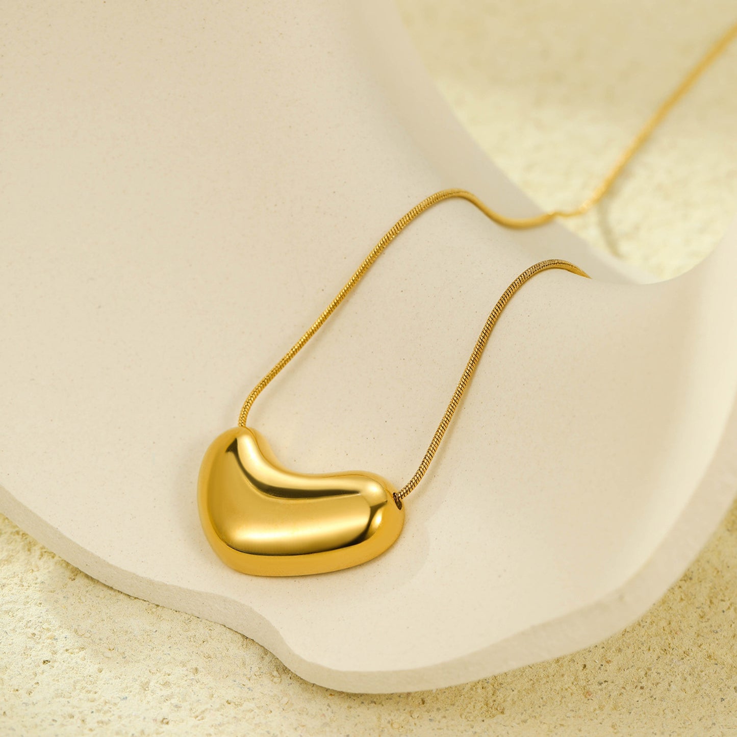 MONOZO pendant necklace chain for women girls Love anti tarnish stainless steel 18k gold plated stylish Neck Chain