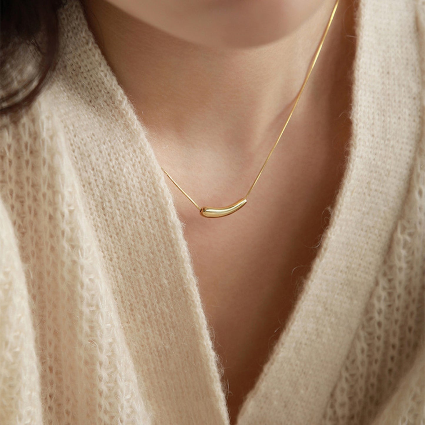 MONOZO pendant necklace chain for women girls Love anti tarnish stainless steel 18k gold plated stylish Neck Chain | Modern Design | Birthday Anniversary Gift Valentine Accessories
