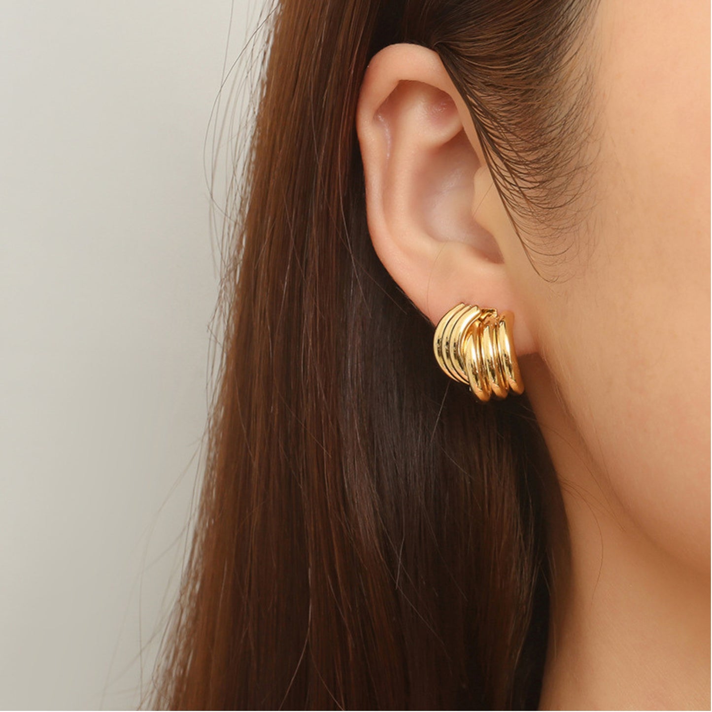 MONOZO Elegant Stainless Steel Women's Earrings—Latest Fashion 18k Gold Plated Anti Tarnish Stud Earring for Girl