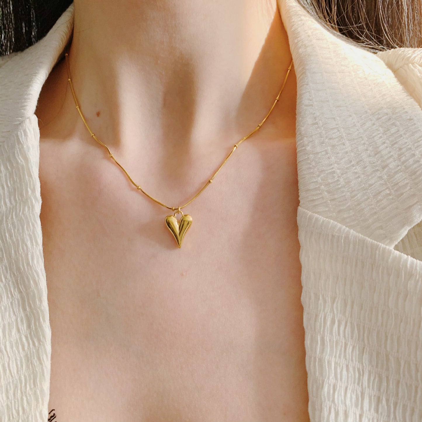 MONOZO pendant necklace chain for women girls Love anti tarnish stainless steel 18k gold plated stylish Neck Chain