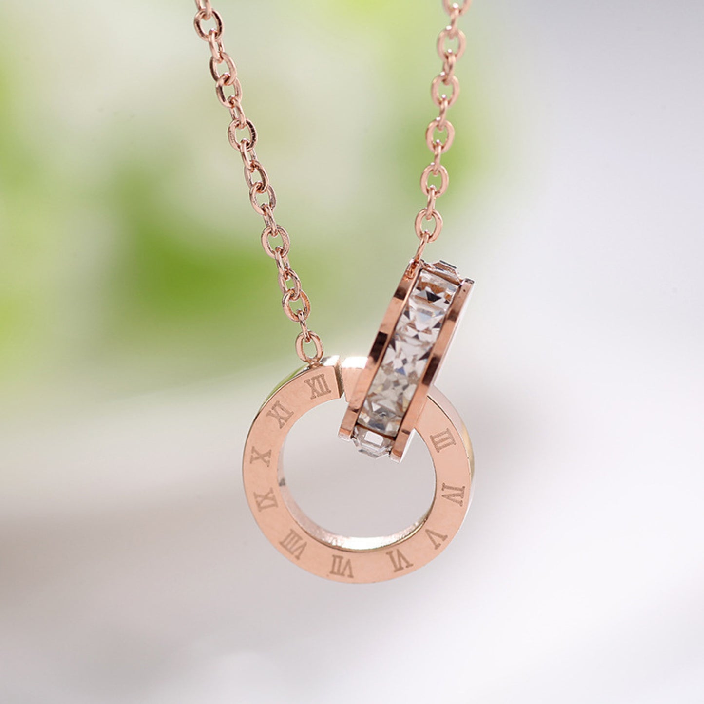 Roman Numeral Pendant Necklace (Gold/Silver/Rose Gold)