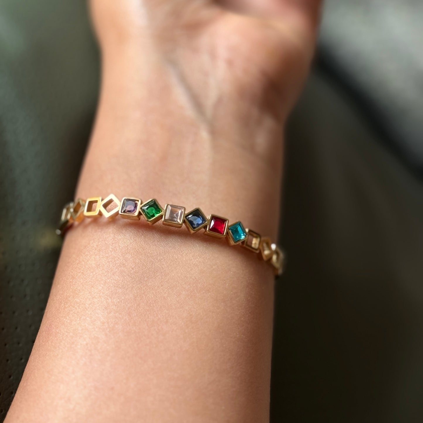 Multicolor Stone Sleek Bracelet