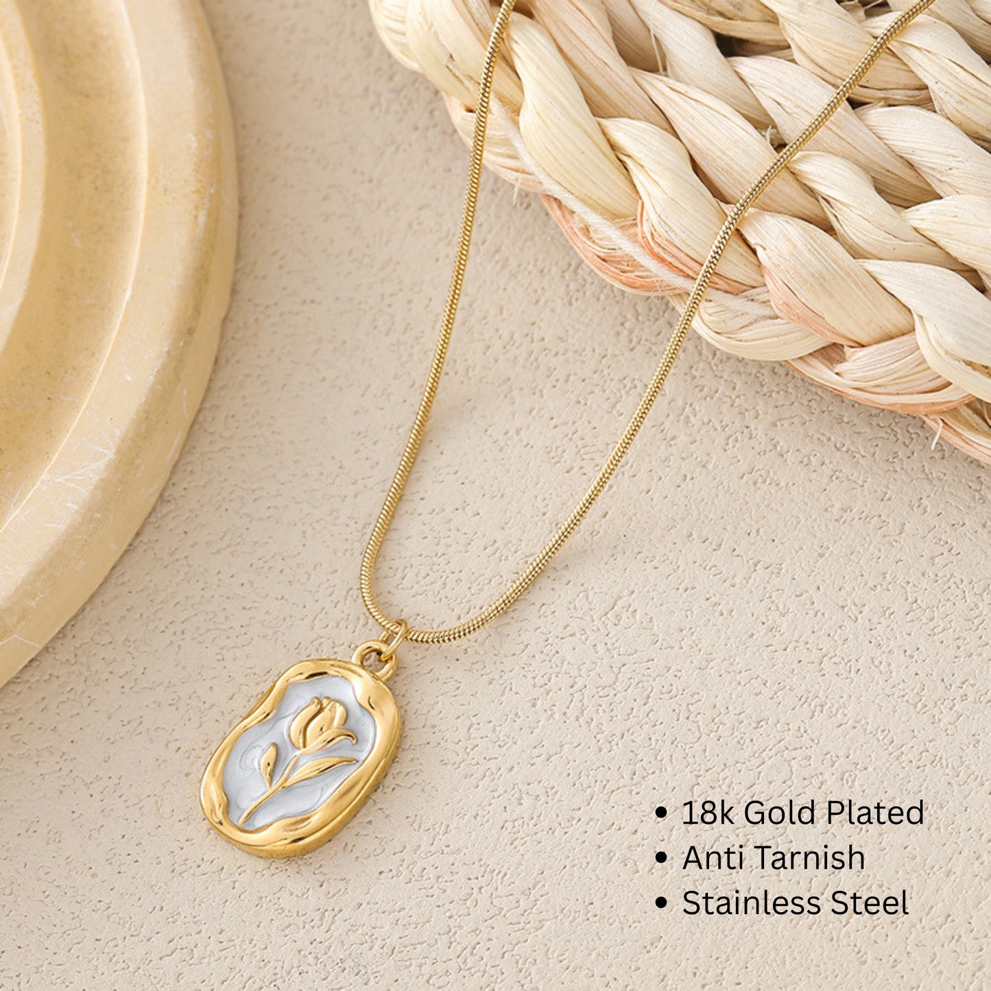 Women's Rose Pendant Necklace