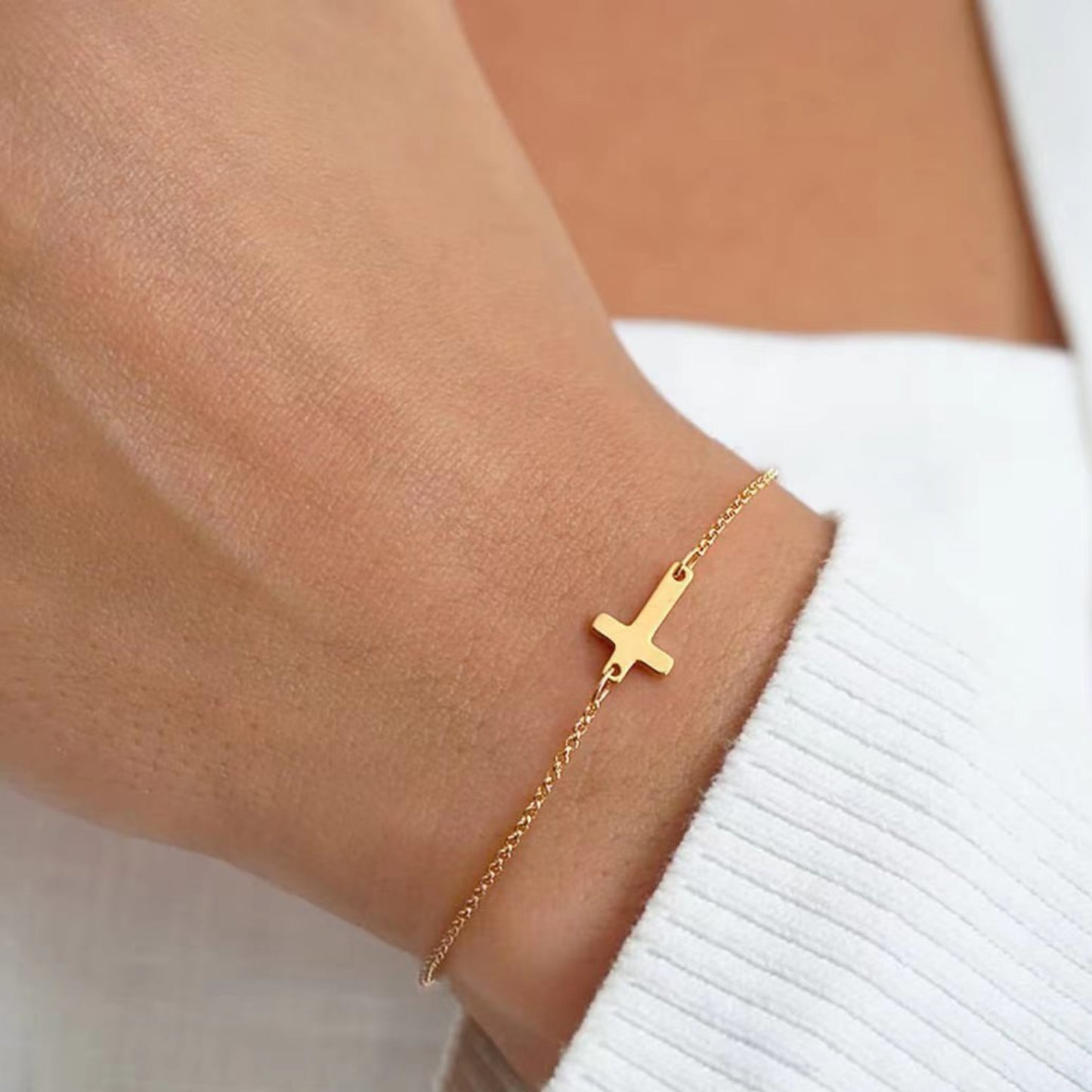 Side Cross Chain Bracelet
