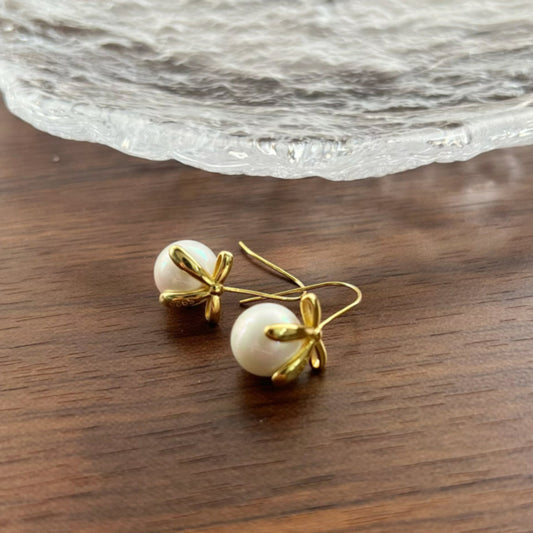 Bow Pearl Drop Earring