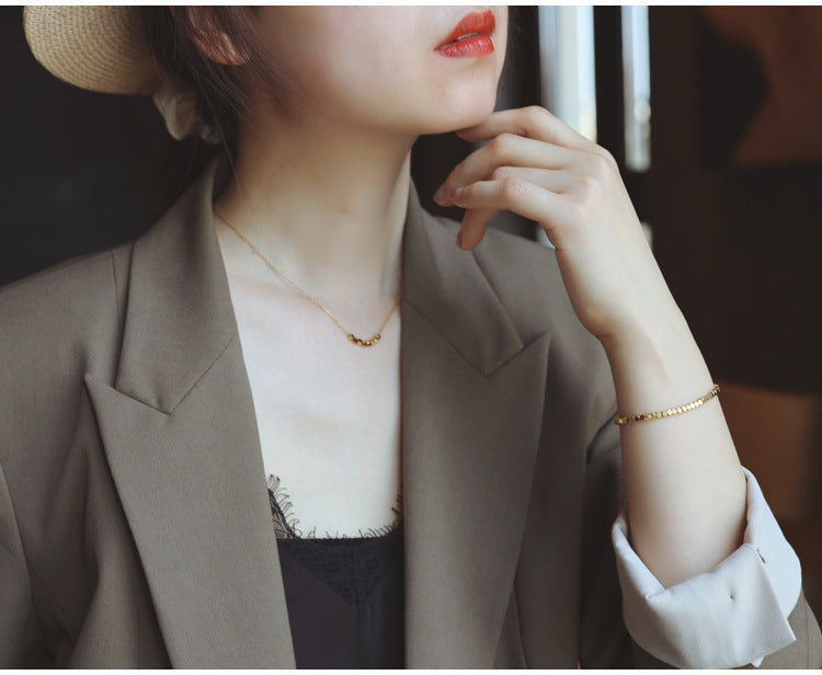 MONOZO pendant necklace chain for women girls Love anti tarnish stainless steel 18k gold plated stylish Neck Chain | Modern Design | Birthday Anniversary Gift Valentine Accessories