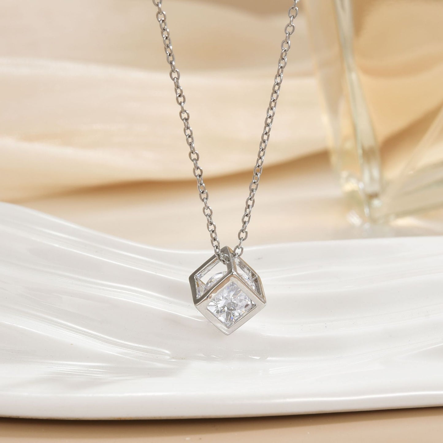 Diamond Cube Pendant Necklace (Golden/Silver)