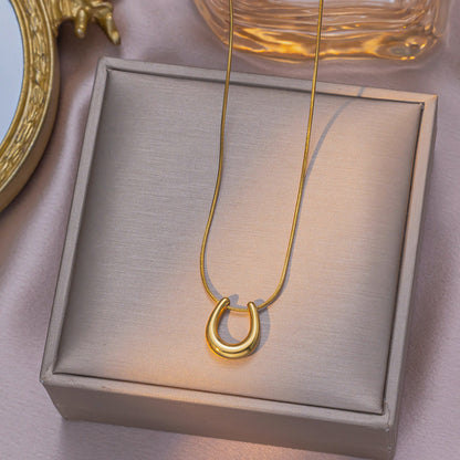 U Initial Pendant Necklace (Gold/Silver)