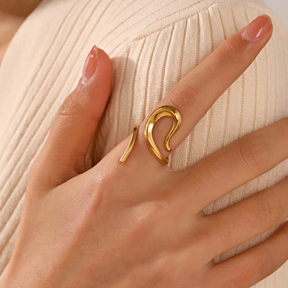Classic Snake Ring