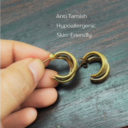Fancy Arch Stud Earring