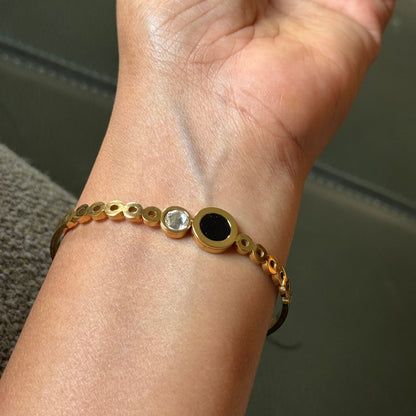 Diamond with Black Stone Openable Bracelet