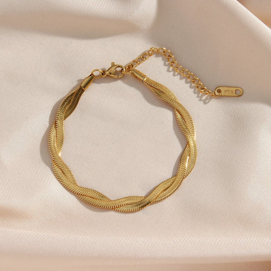 MONOZO Anti Tarnish Bracelet for Women Stylish | Stainless Steel Bracelet for female Western Chain Bracelet Girl Accessories | 18k Gold plated bracelet MONOZO Anti Tarnish Bracelet for Women Stylish | Stainless Steel Bracelet for Woman |