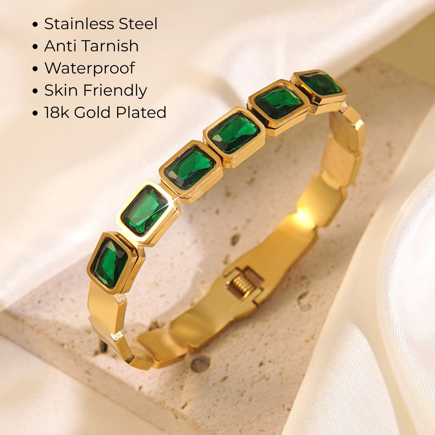 Emerald Classy Bracelet