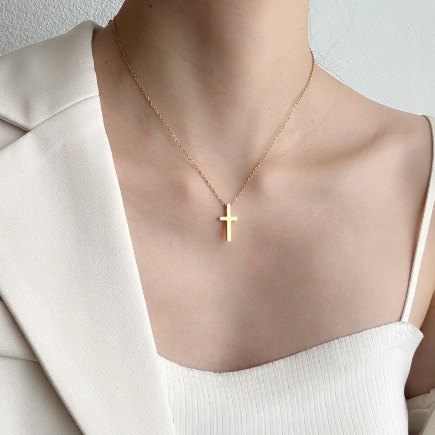 Cross Pendant Necklace