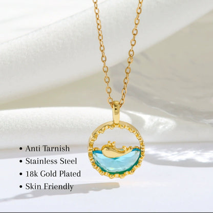 Trendy Whale Pendant Necklace (Gold/Silver)