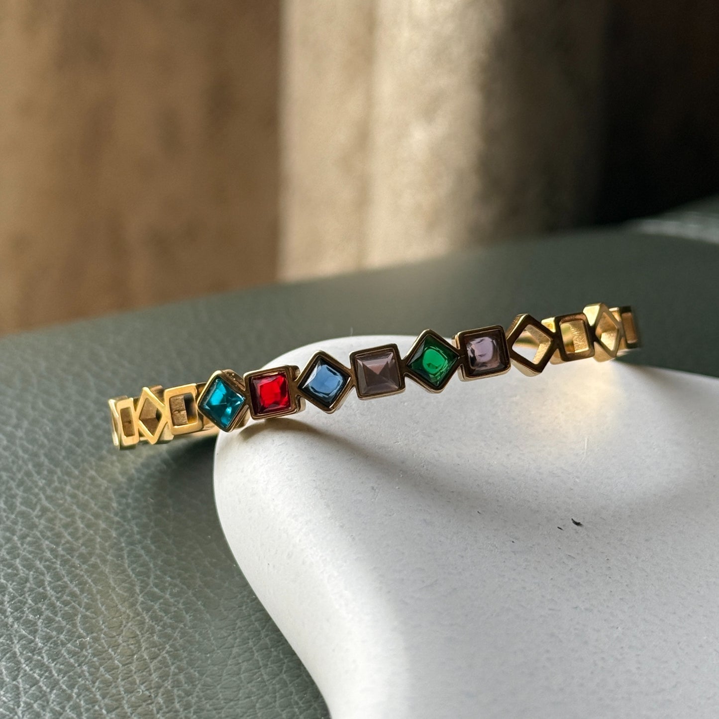 Multicolor Stone Sleek Bracelet