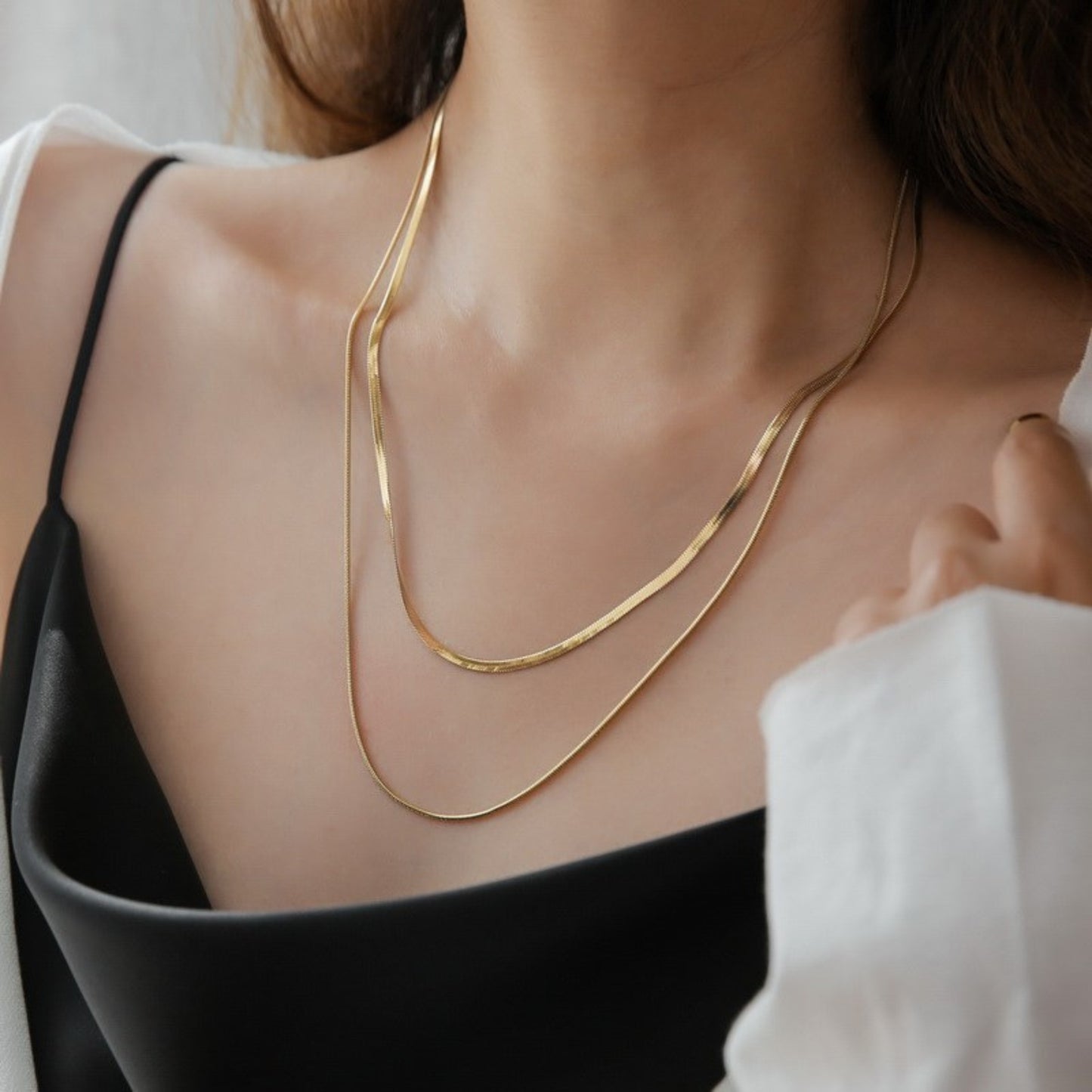 Two Layer Collar Bone Chain Necklace (Golden)