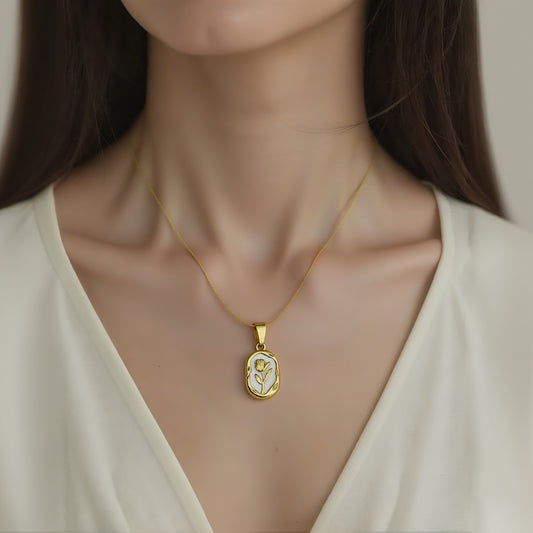 Women's Rose Pendant Necklace