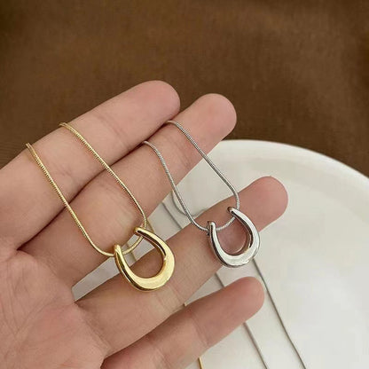 U Initial Pendant Necklace (Gold/Silver)