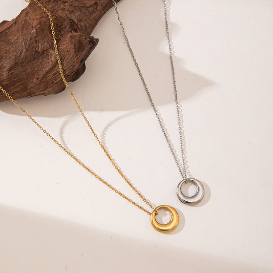Trendy Round Ring Pendant Necklace (Gold/Silver)