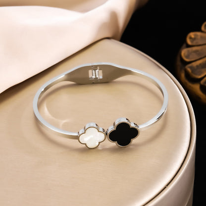 Clover Cuff Bracelet (Gold/Silver)